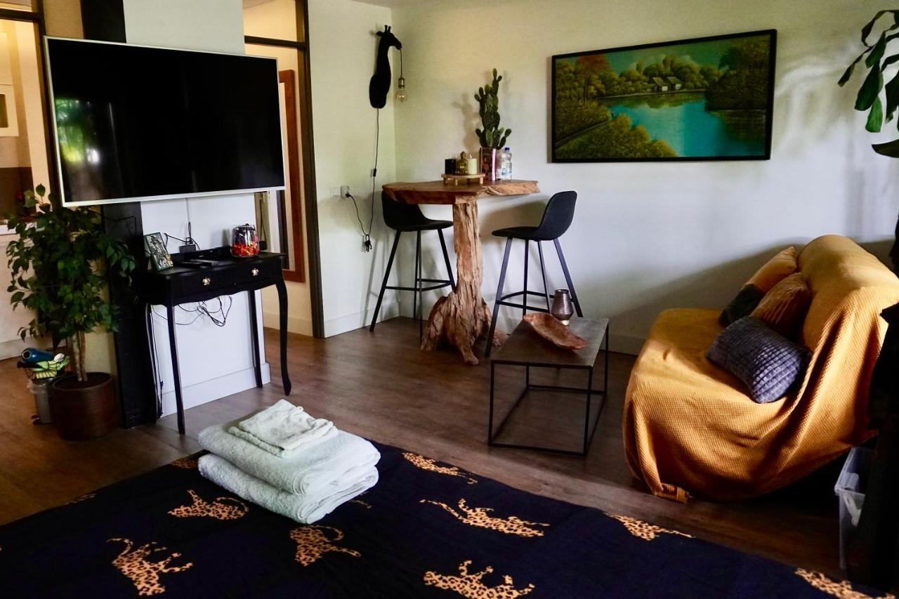 Jungle Stay In A Hidden Paradise Zwijndrecht Luaran gambar